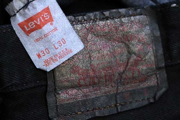 LEVI’S 501 ブラックデニム usa製 W30 L30検討させて頂きます