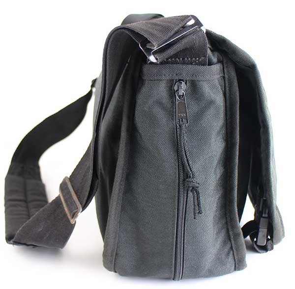 eastpak 90s black usa製