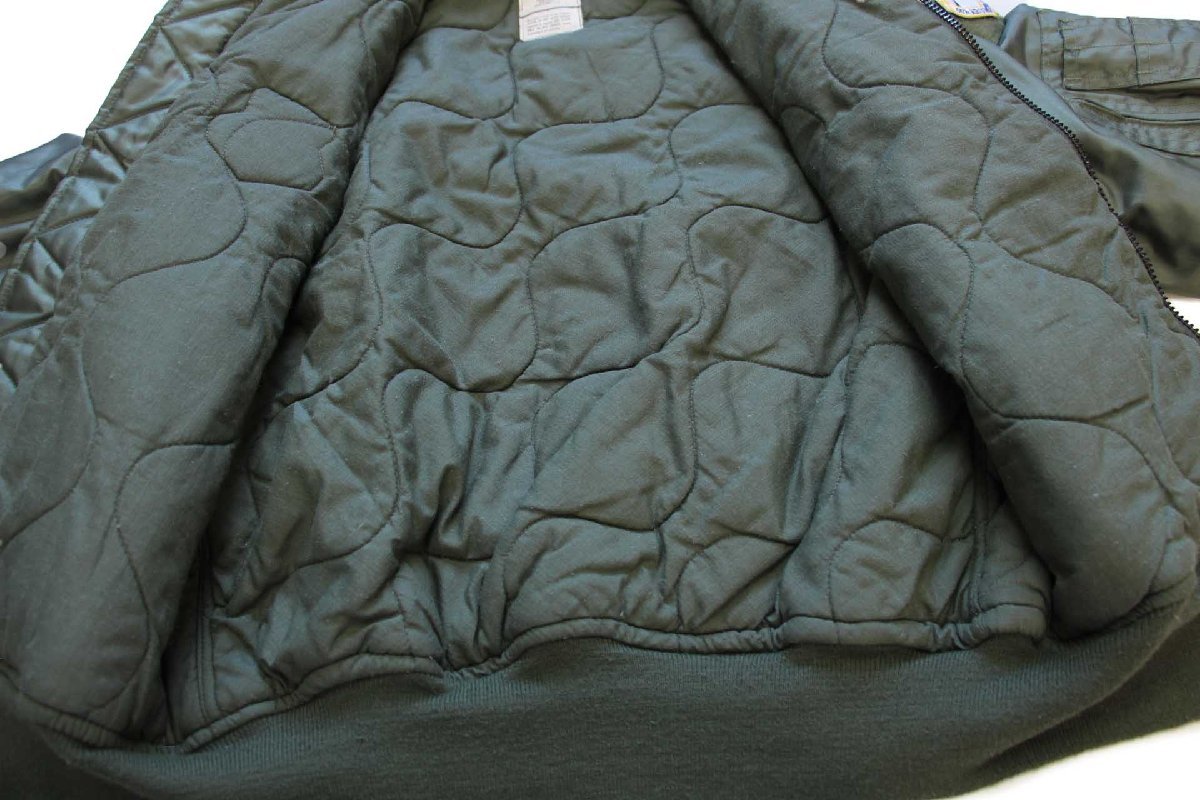 00s 米軍 USAF CWU-45/P パッチ付き キルティングライナー