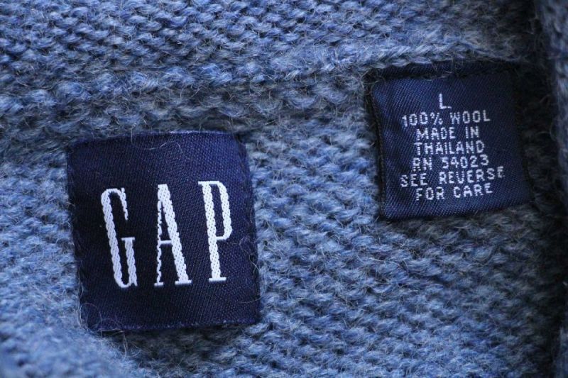 00s GAP ニット