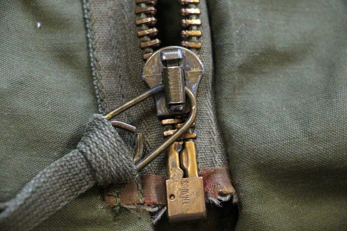 画像6: 70s 米軍 U.S.ARMY ペンキ飛び M-65 フィールドジャケット オリーブグリーン L-S★ALPHAアルファ (6)