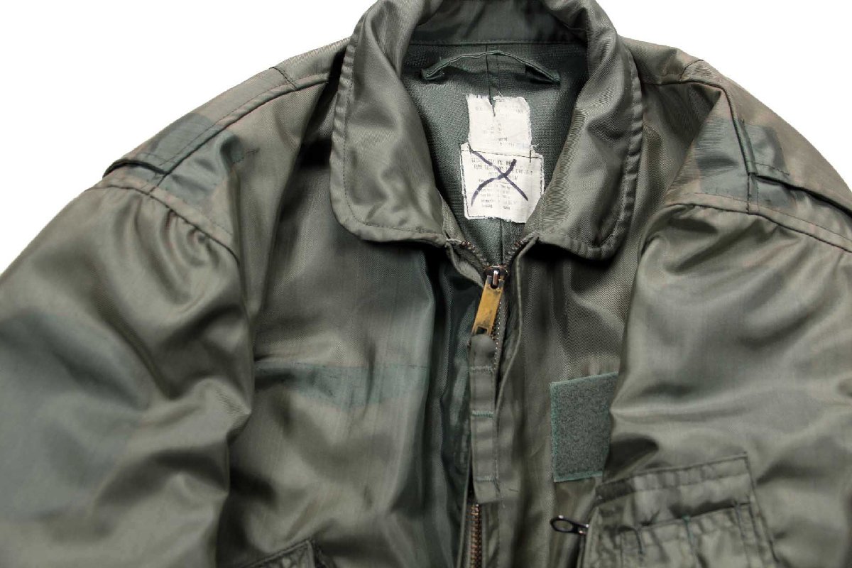 画像6: 80s 米軍 USAF CWU-36/P フライトジャケット 初期型 セージグリーン フェード M (6)