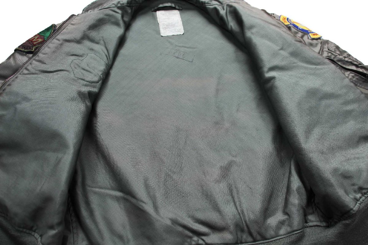 画像8: 80s 米軍 USAF CWU-36/P パッチ付き アラミド フライトジャケット セージグリーン L (8)
