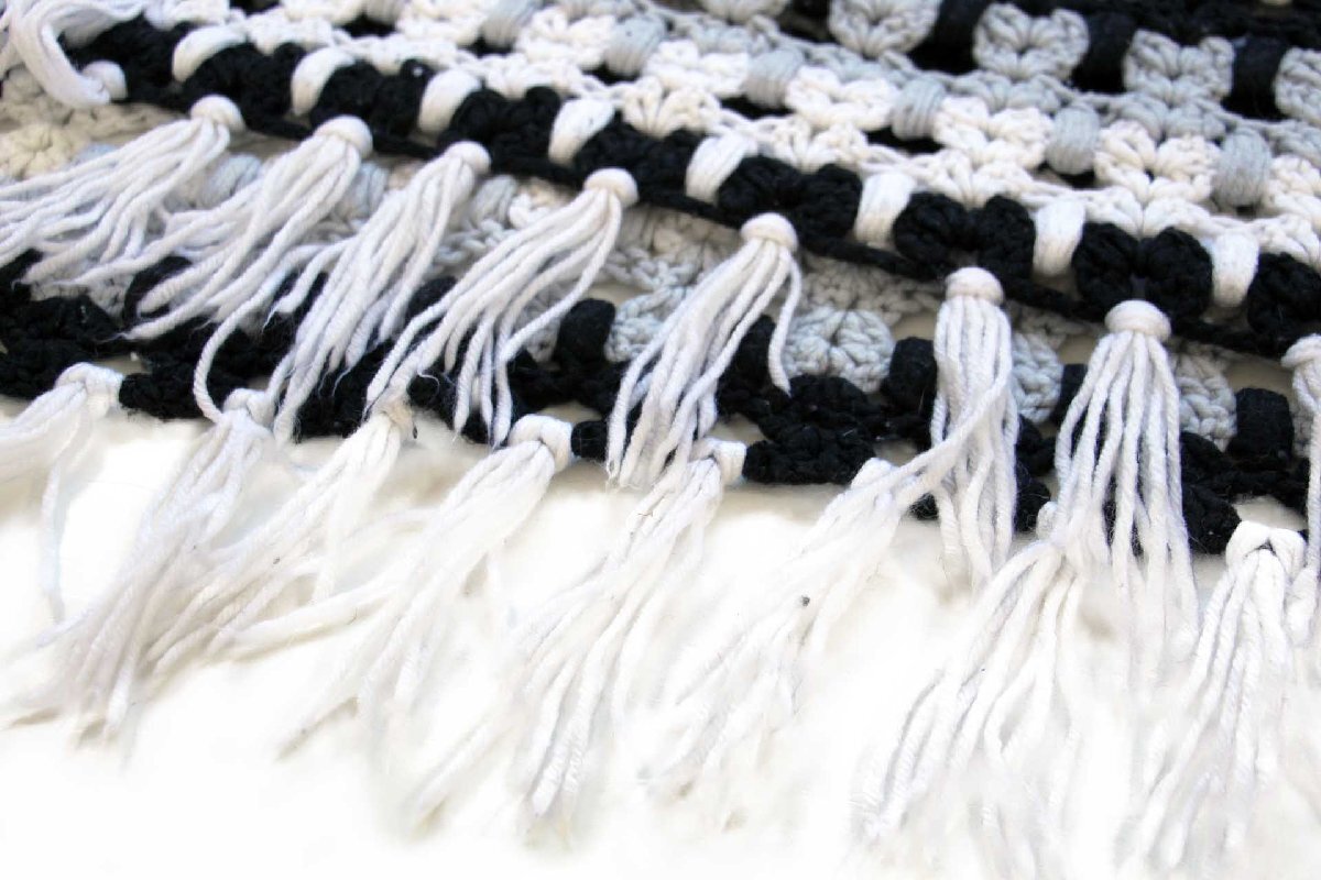 画像5: ハンドメイド ブランケット★N カギ編み (5)