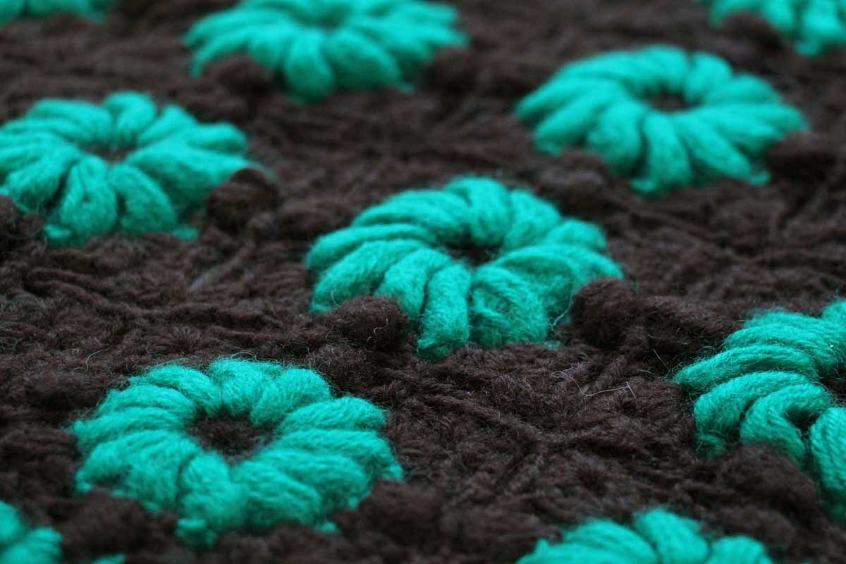 画像5: スクエア モチーフ ニット グラニー ブランケット 三角★J ショール カギ編み (5)