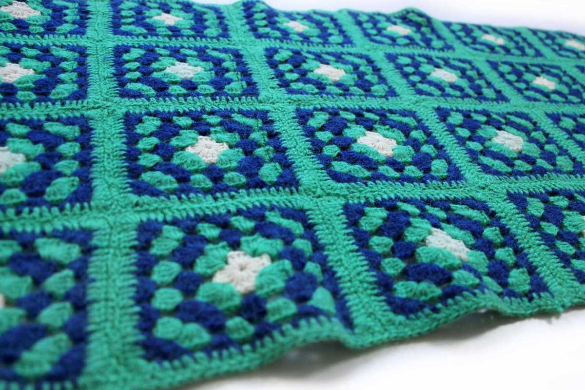 画像4: スクエア モチーフ ニット グラニー ブランケット★K カギ編み (4)