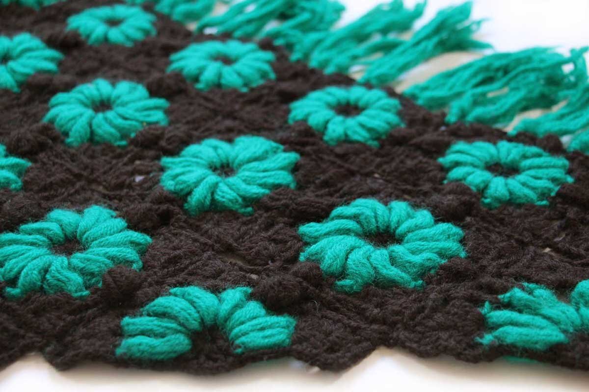 画像4: スクエア モチーフ ニット グラニー ブランケット 三角★J ショール カギ編み (4)