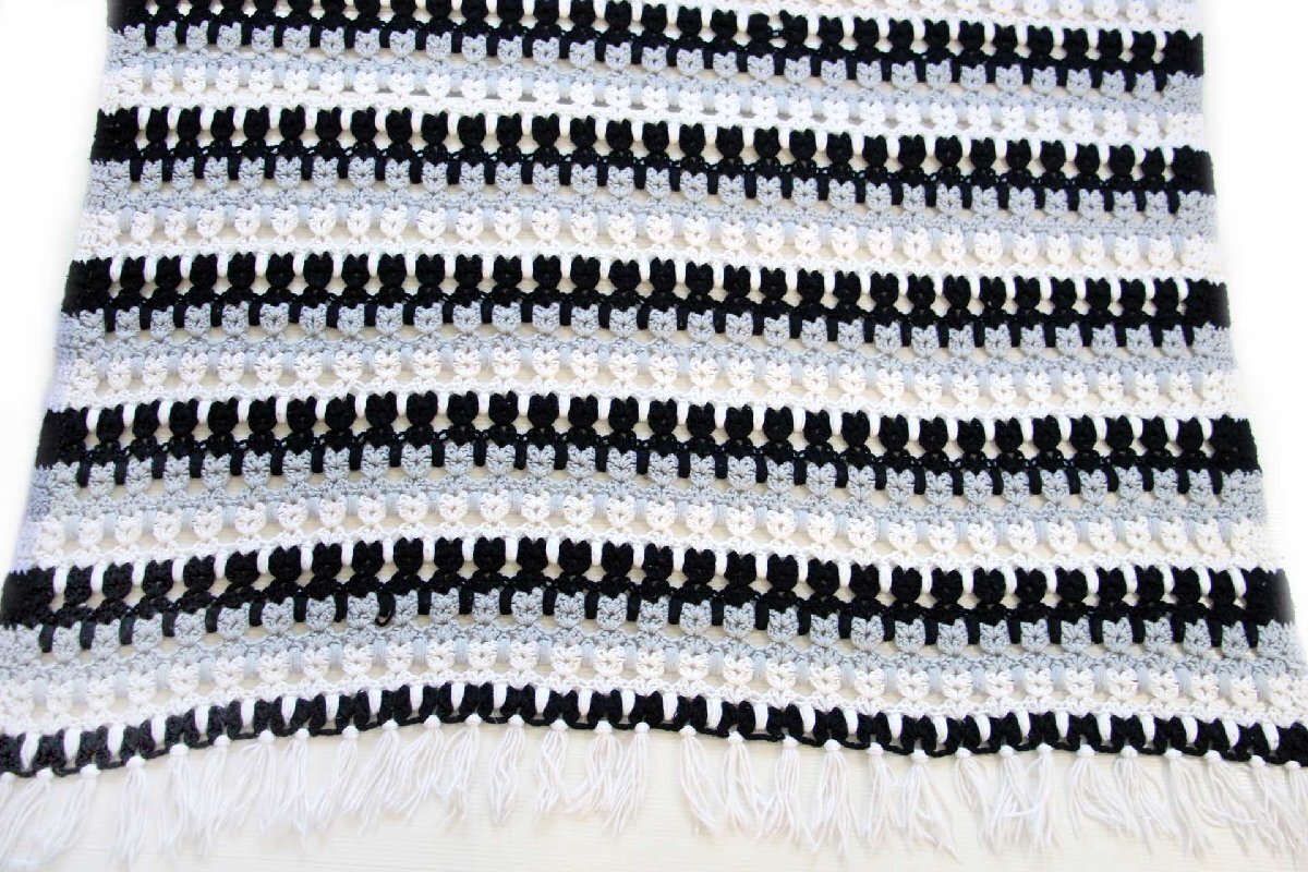 画像3: ハンドメイド ブランケット★N カギ編み (3)