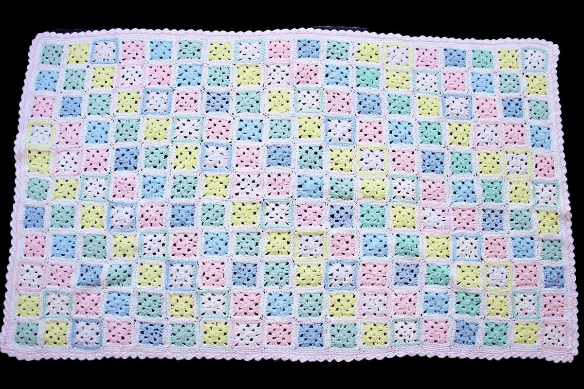 画像2: スクエア モチーフ ニット グラニー ブランケット★M カギ編み (2)